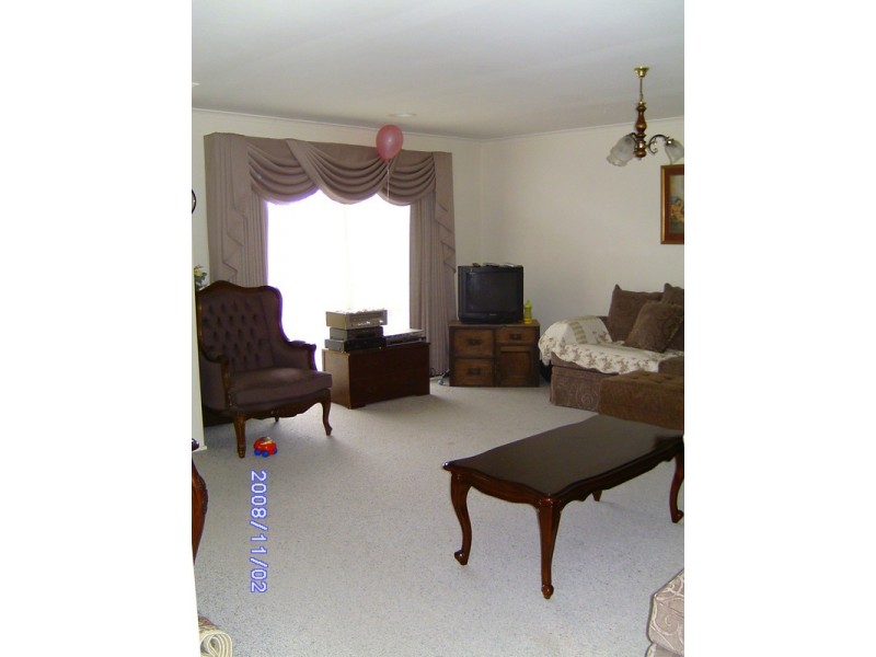 12 Cowper Crescent, Sunbury VIC 3429