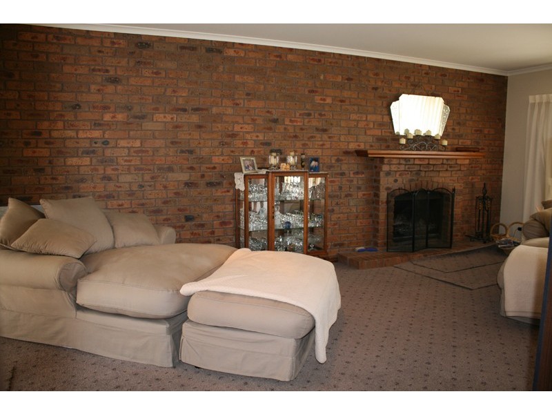 455 Racecourse Road, Sunbury VIC 3429