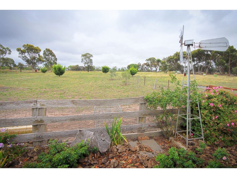 55 Stockwell Drive, Sunbury VIC 3429