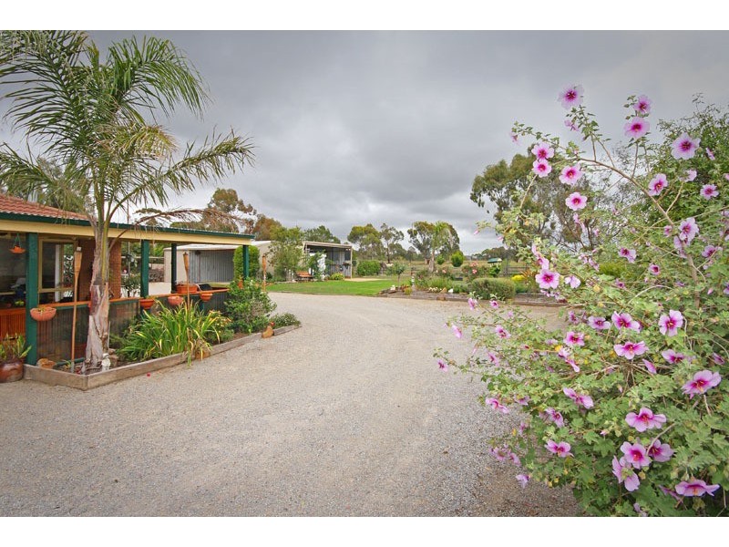 55 Stockwell Drive, Sunbury VIC 3429
