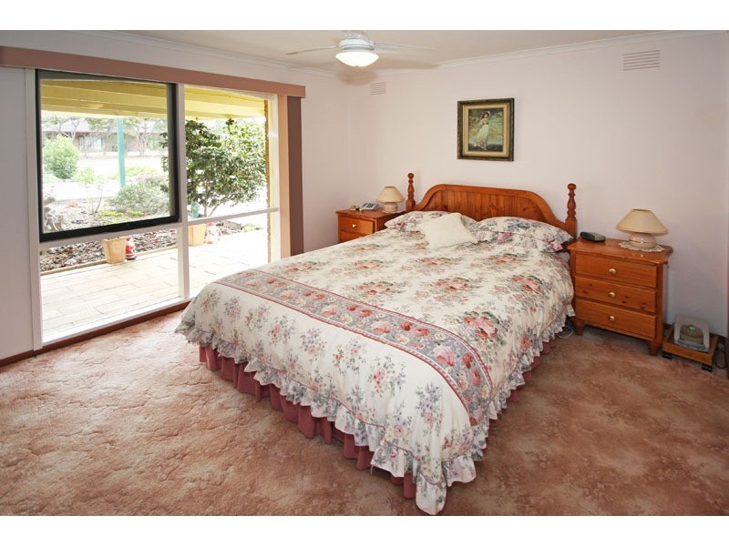 55 Stockwell Drive, Sunbury VIC 3429