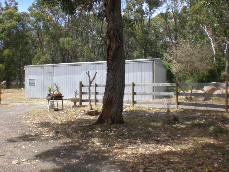 214 Kitchenhams Road, Lancefield VIC 3435