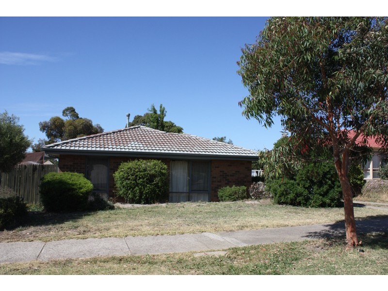 35 Keith Avenue, Sunbury VIC 3429