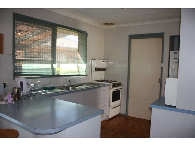 35 Keith Avenue, Sunbury VIC 3429