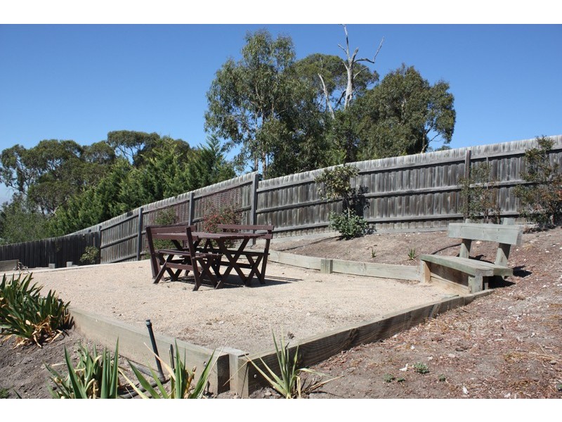 14 Rees Road, Sunbury VIC 3429