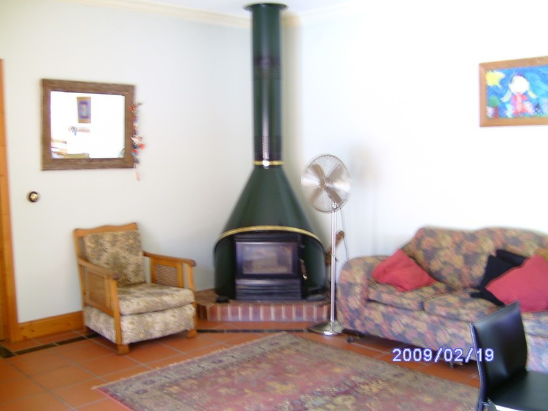 4 Wattle Drive, Sunbury VIC 3429