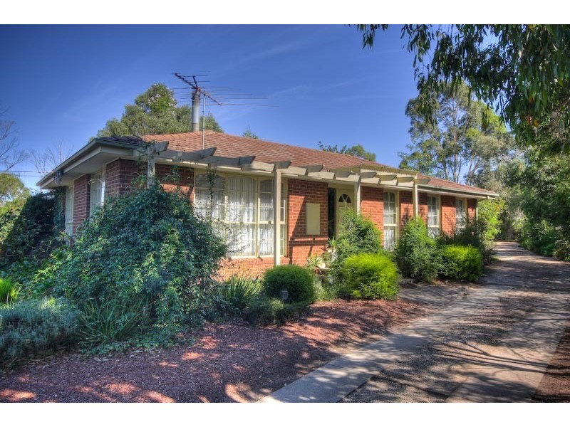 42 Mahoneys Road, Riddells Creek VIC 3431
