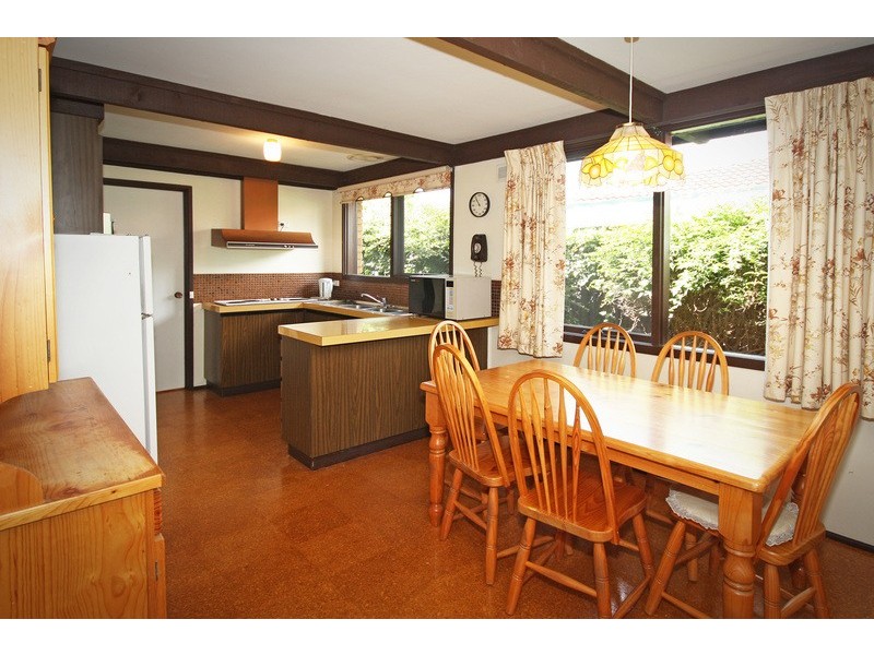 5 Lawson Street, Sunbury VIC 3429