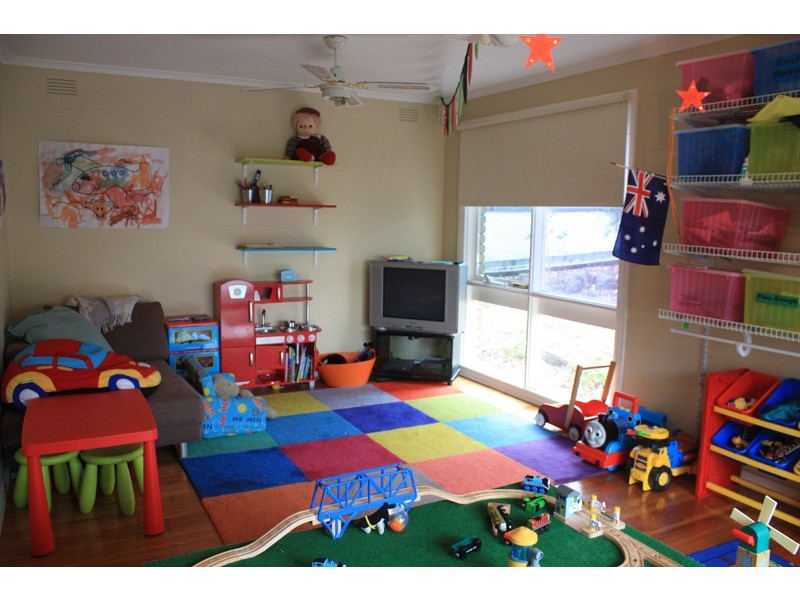 62 Higgins Avenue, Sunbury VIC 3429