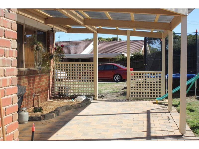 2 Crawford Way, Sunbury VIC 3429