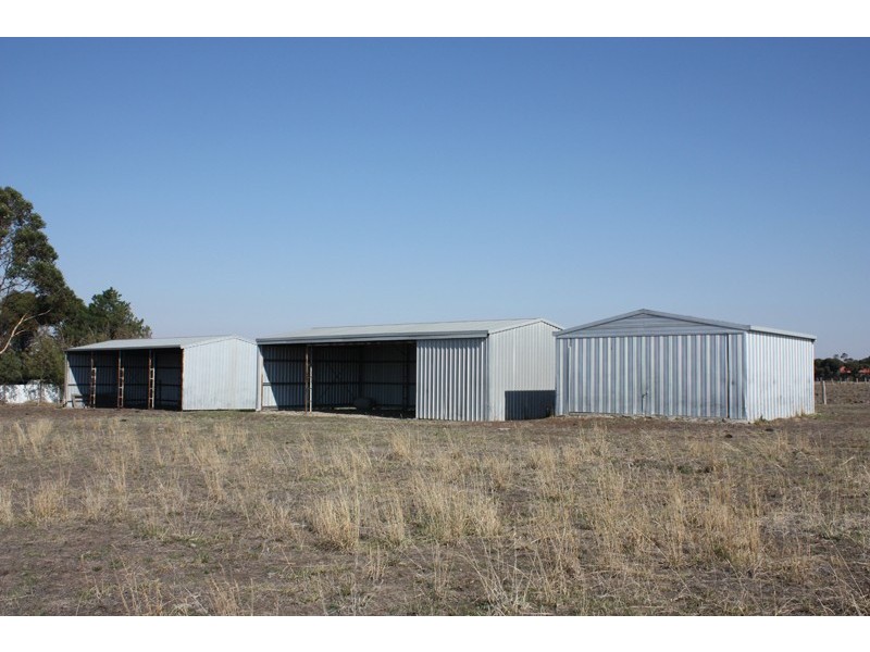 620 Mt Aitken Road, Sunbury VIC 3429