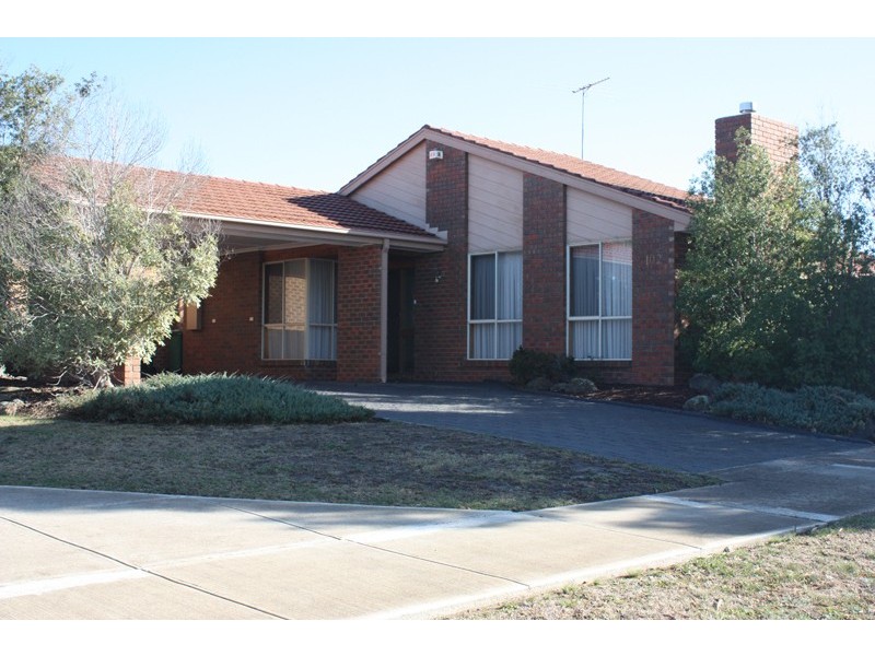 102 Reservoir Road, Sunbury VIC 3429