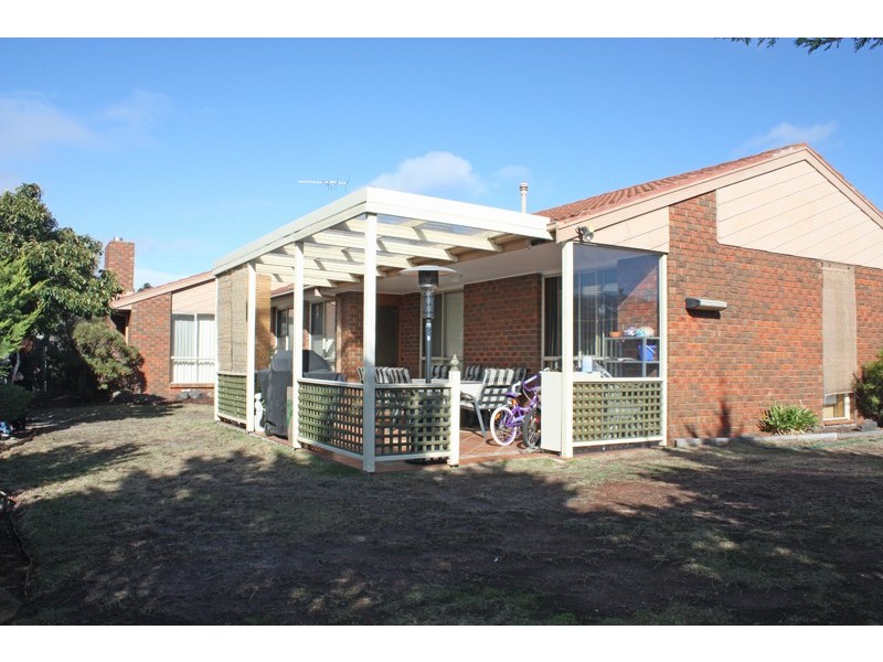 102 Reservoir Road, Sunbury VIC 3429