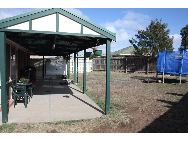 12 Chappell Court, Sunbury VIC 3429