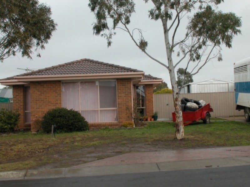17 Briarwood Court, Sunbury VIC 3429