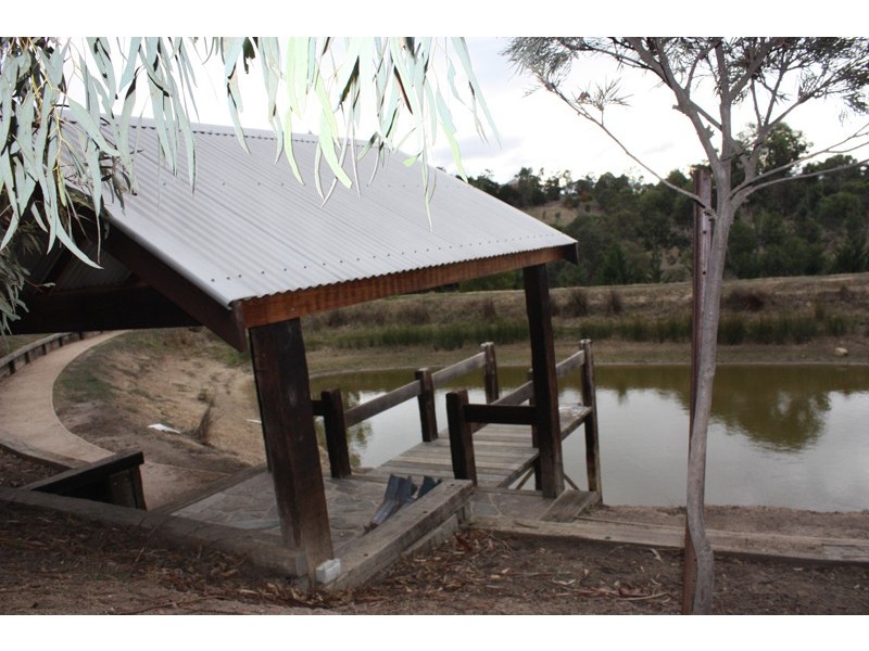 40 The Parkway, Sunbury VIC 3429