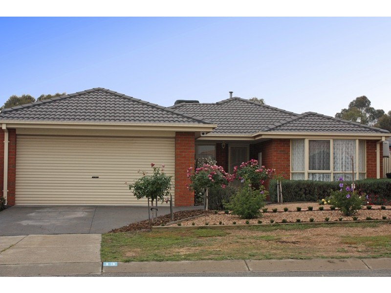 13 Peterhouse Court, Sunbury VIC 3429