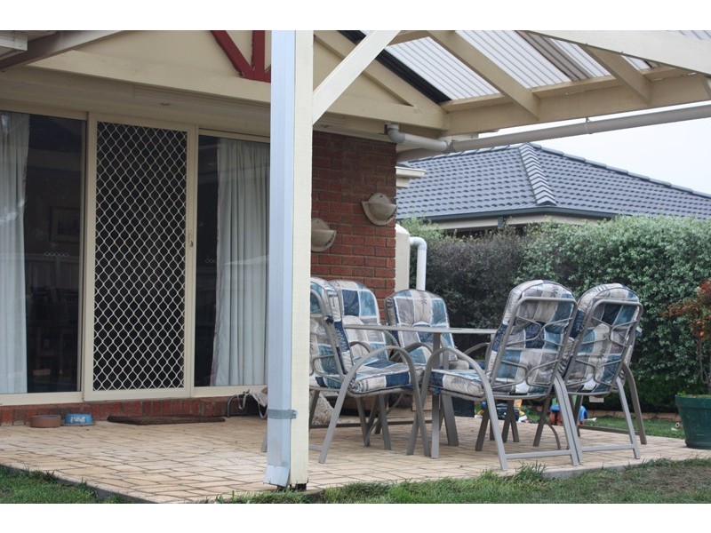 13 Peterhouse Court, Sunbury VIC 3429