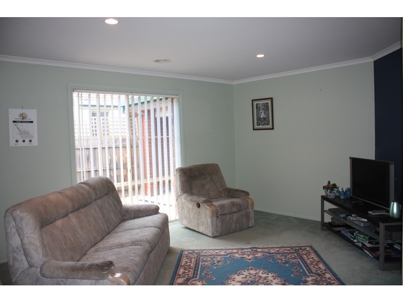 12 Peterhouse Court, Sunbury VIC 3429