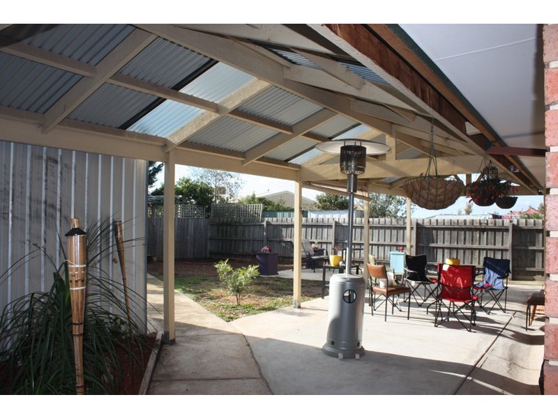 12 Peterhouse Court, Sunbury VIC 3429