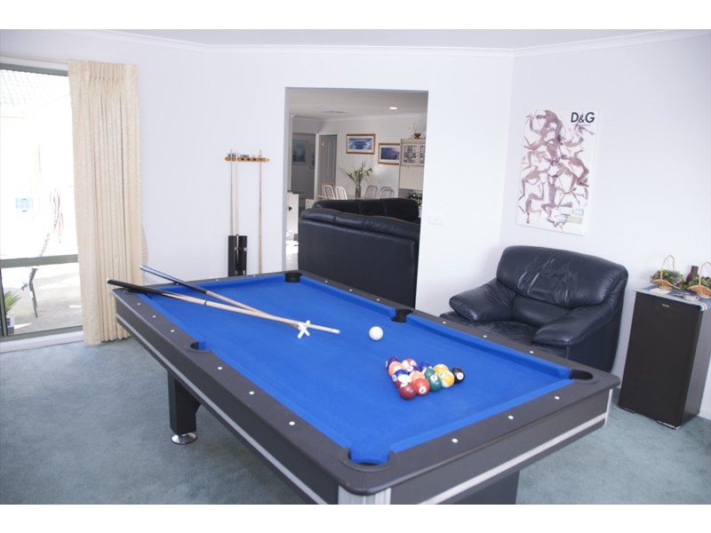 4 Silky Oak Grove, Sunbury VIC 3429