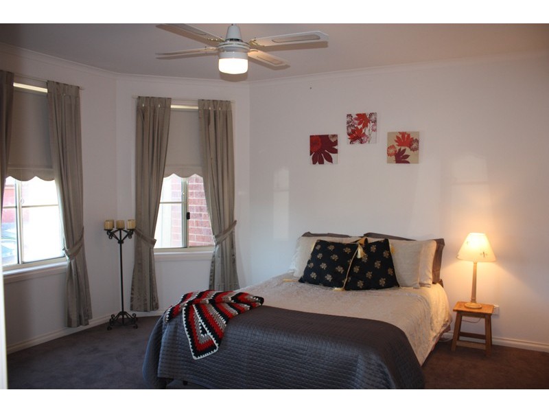 80 Sorbonne Drive, Sunbury VIC 3429