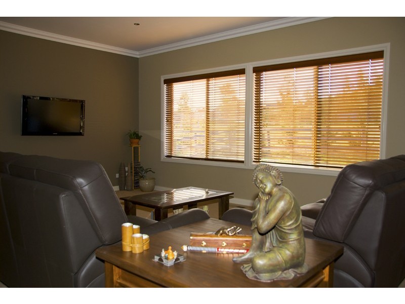 4 View Terrace, Sunbury VIC 3429