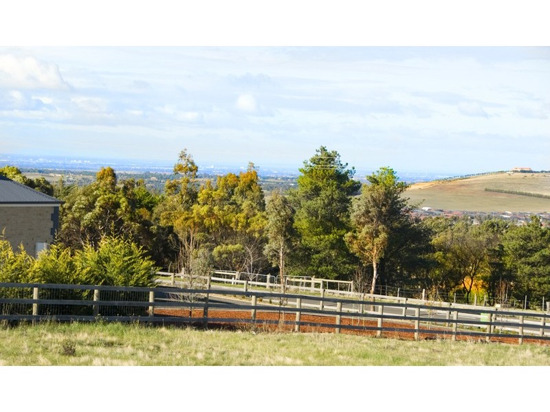 4 View Terrace, Sunbury VIC 3429