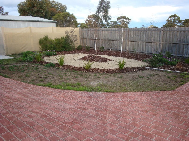 24 Holloway Close, Sunbury VIC 3429