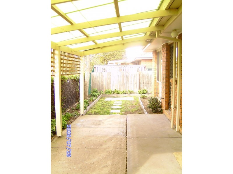 6/36-38 Darbyshire Street, Sunbury VIC 3429