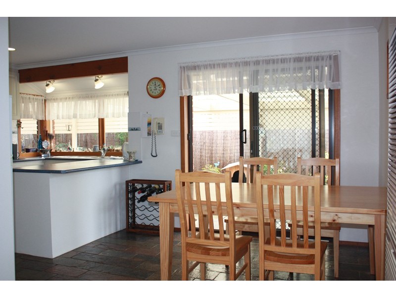 109 Melba Avenue, Sunbury VIC 3429