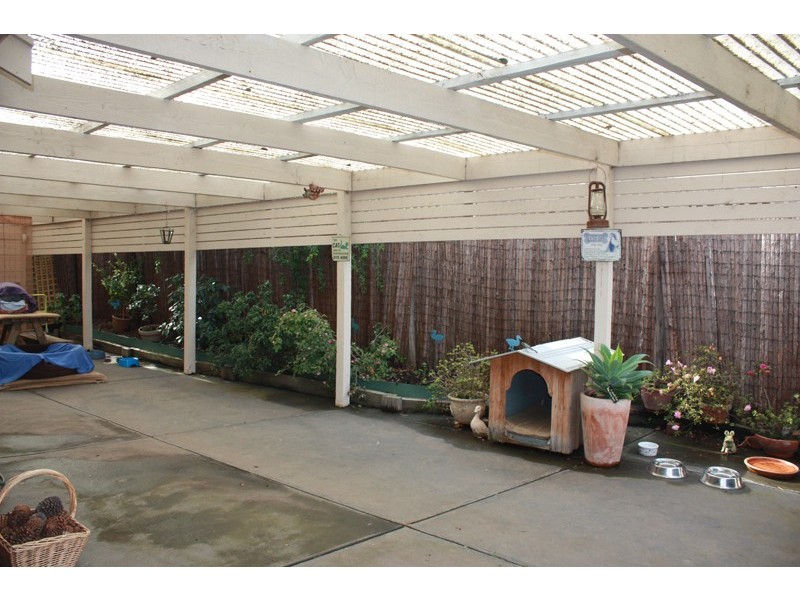 109 Melba Avenue, Sunbury VIC 3429