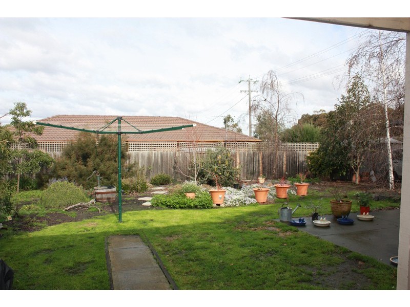 109 Melba Avenue, Sunbury VIC 3429