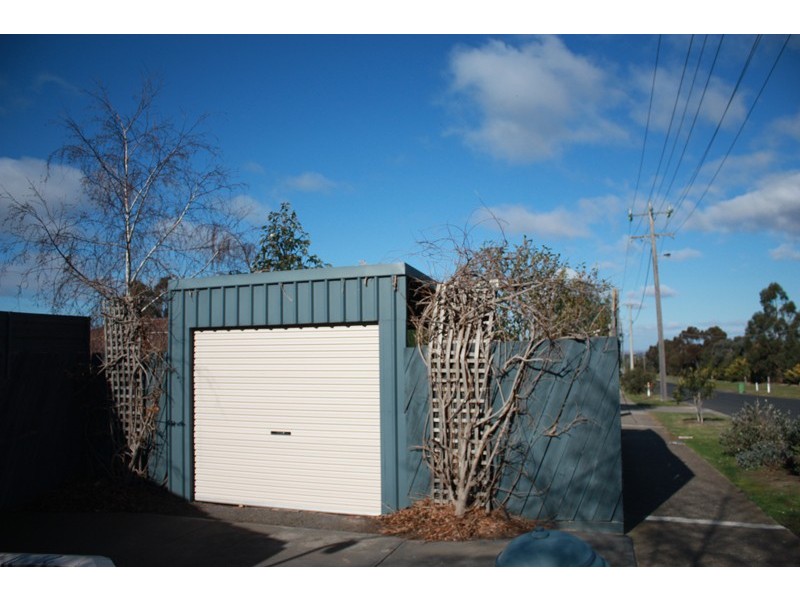 109 Melba Avenue, Sunbury VIC 3429