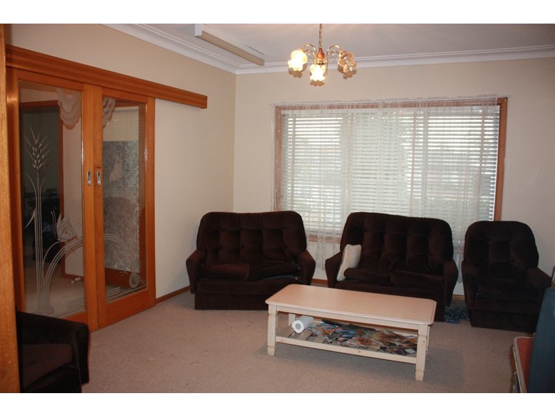 44 Station Street, Sunbury VIC 3429