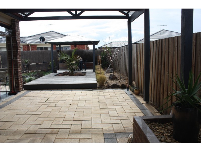 4 Sweep Court, Sunbury VIC 3429