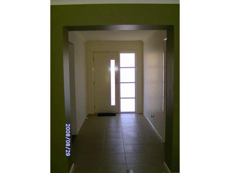 17 Baggygreen Street, Sunbury VIC 3429