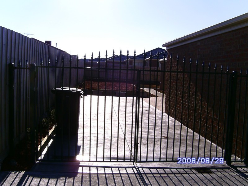 17 Baggygreen Street, Sunbury VIC 3429