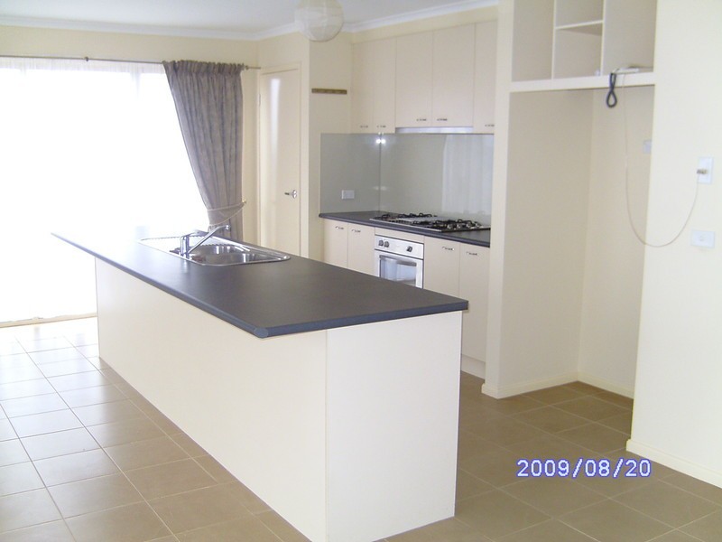 2 Ironbark Drive, Sunbury VIC 3429