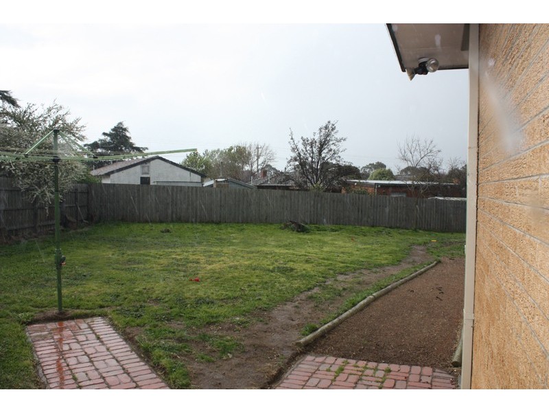 13 McCubbin Court, Sunbury VIC 3429