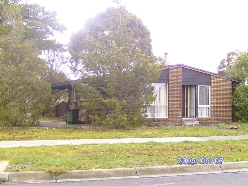 24 Tulsa Drive, Sunbury VIC 3429