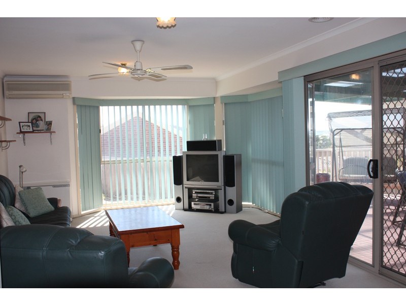 6 Doutney Court, Sunbury VIC 3429