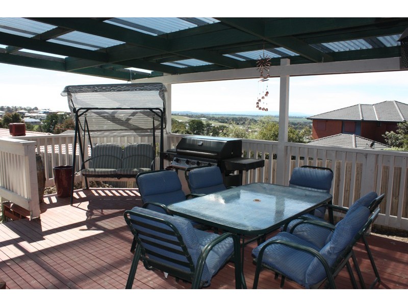 6 Doutney Court, Sunbury VIC 3429
