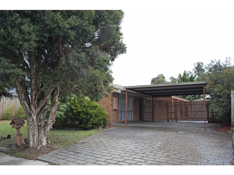 24 Deakin Street, Sunbury VIC 3429