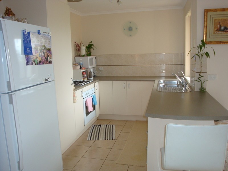 31 Belleview Drive, Sunbury VIC 3429