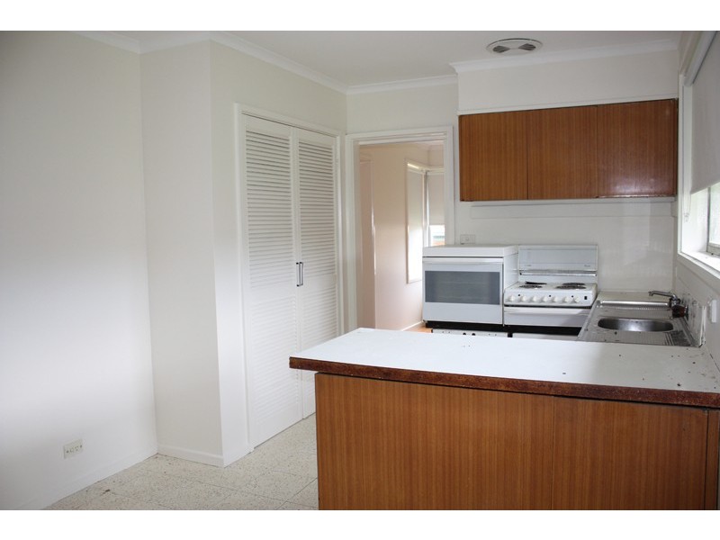 2 McCubbin Court, Sunbury VIC 3429