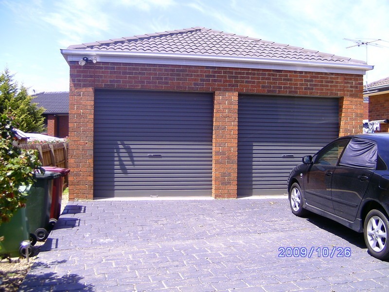 27 Strathearn Drive, Sunbury VIC 3429
