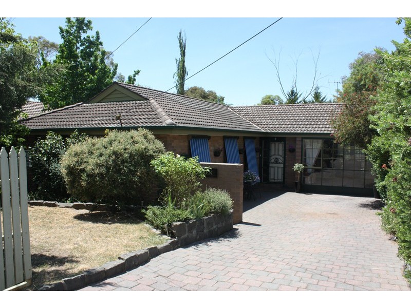 6 Heysen Drive, Sunbury VIC 3429