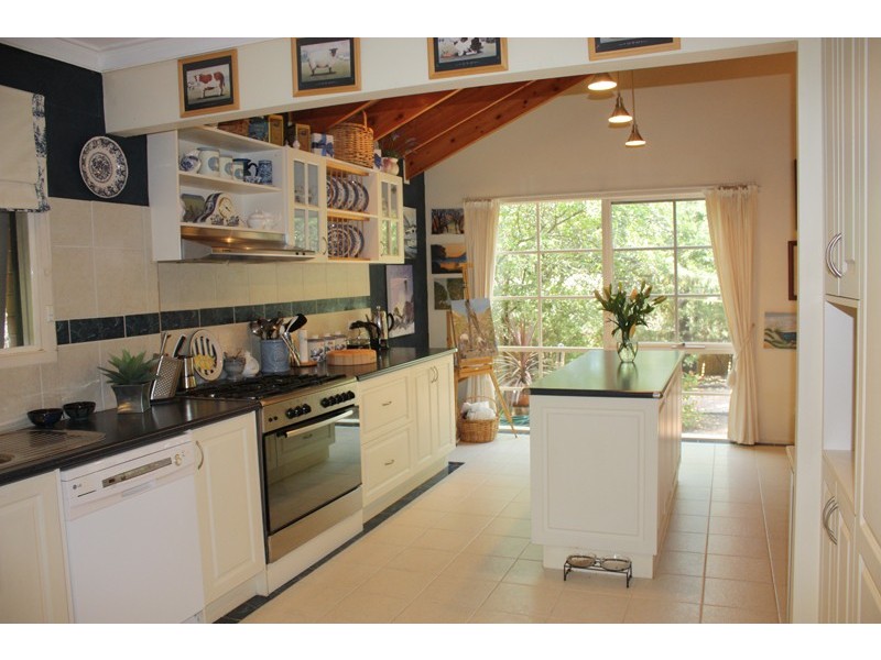 6 Heysen Drive, Sunbury VIC 3429