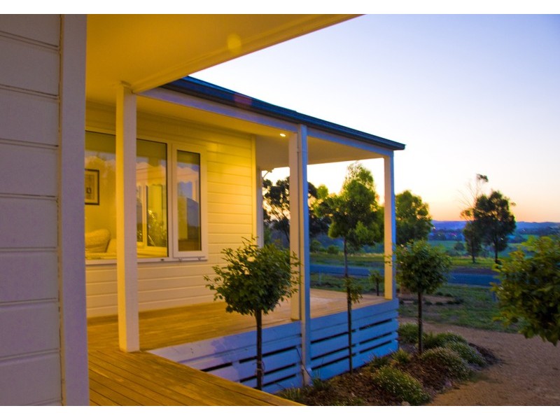 66 The Skyline, Sunbury VIC 3429